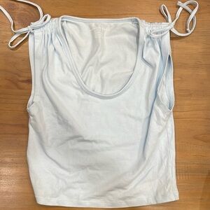 worn once cute ae shirt